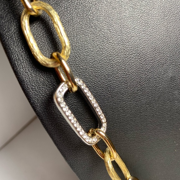 28” Gold link necklace - Picture 5 of 8